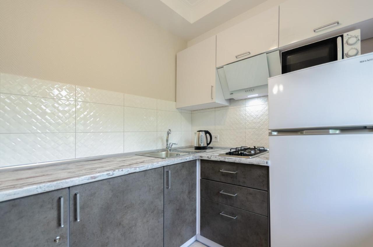 Artal Apartment On Obolonsky Avenue 16 キエフ エクステリア 写真