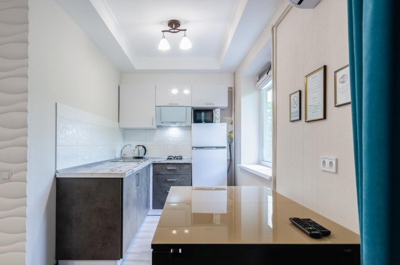 Artal Apartment On Obolonsky Avenue 16 キエフ エクステリア 写真